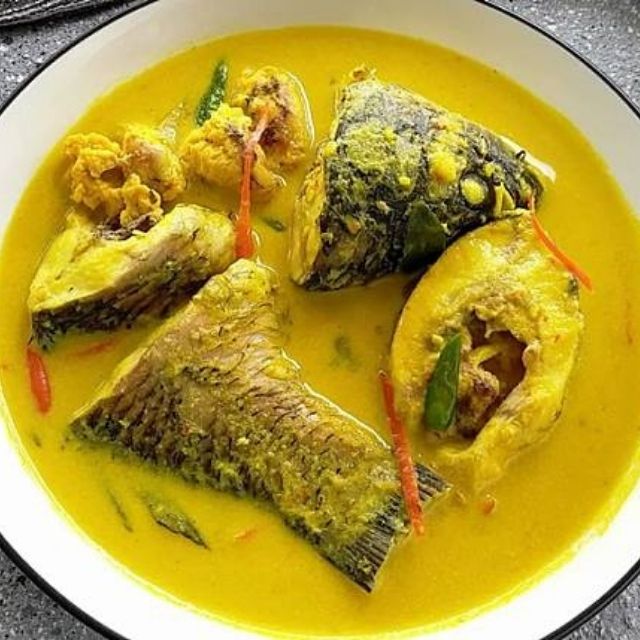 Ikan Bandeng Bumbu Kuning